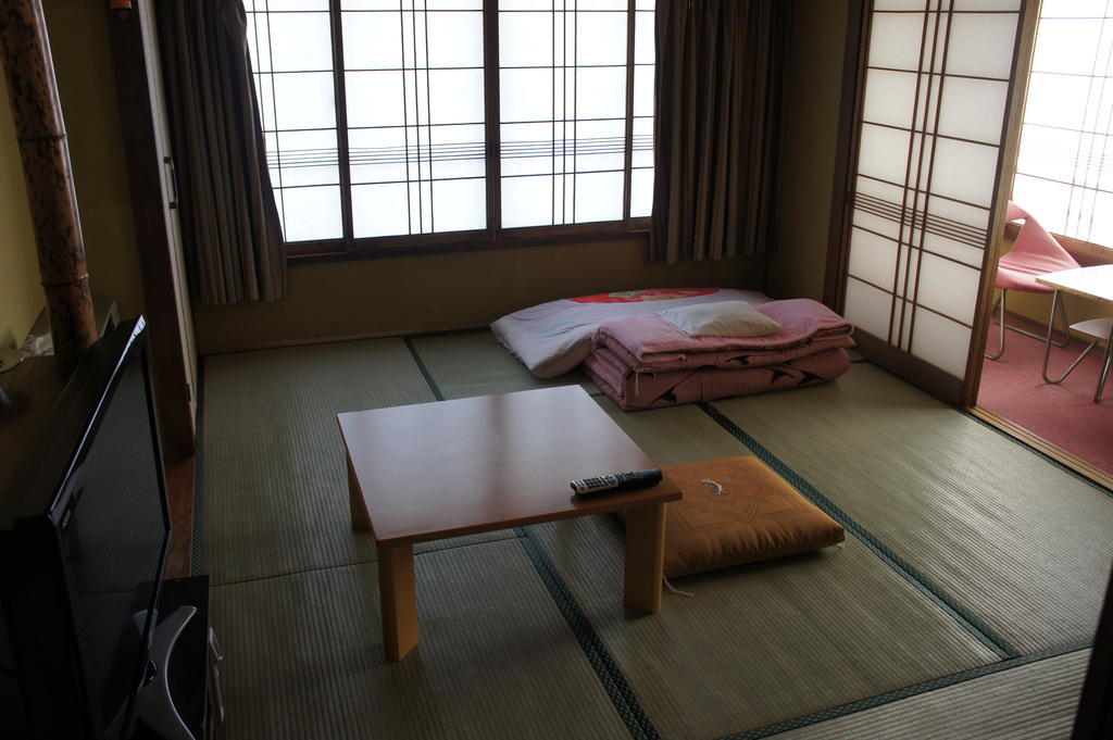 Miyoshiya Ryokan Tanabe Habitación foto